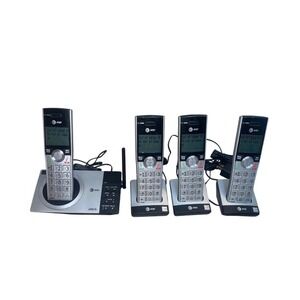 AT&T Cordless Phone System w/ Answering Machine Base + 4 Handsets CL82407 Tested